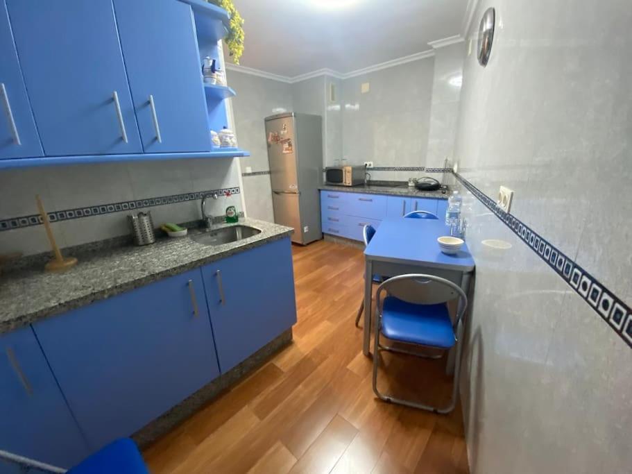 Appartement En Luis Montoto, Nervión. Céntrico Séville
